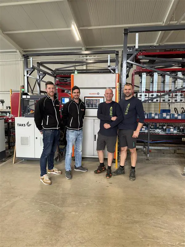 Foto GearStation met v.l.n.r.: Max Poort, Mike van Marrewijk, Remco verhagen en Paweł Skwirawski